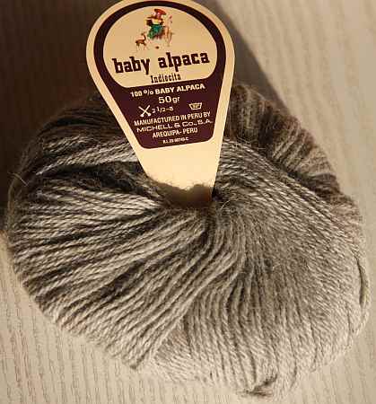 baby alpaka strickwolle grau.jpg